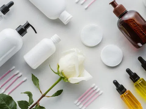 Hà Nội thu hồi loạt mỹ phẩm vi phạm: Hồi chuông cảnh báo người tiêu dùng