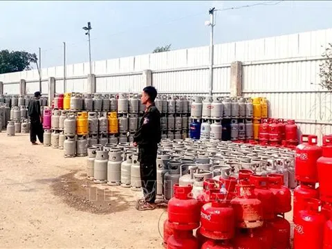 Triệt phá đường dây sản xuất, buôn bán gas giả liên tỉnh quy mô lớn