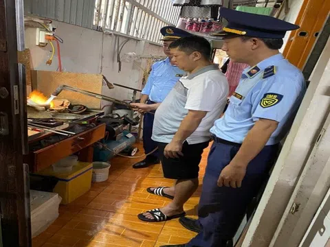 Kinh doanh trang sức vàng giả nhãn hiệu, một cơ sở bị phạt hơn 200 triệu đồng
