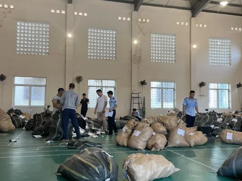 Bắc Giang: Chuyển cơ quan điều tra vụ việc phát hiện gần 24.000 sản phẩm hàng hoá vi phạm, trị giá trên 1,4 tỷ đồng