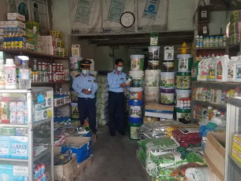 Tiền Giang: Buôn bán phân bón giả, 01 cá nhân bị xử phạt gần 60 triệu đồng