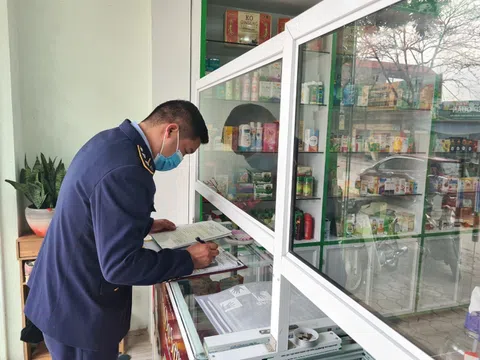 Sơn La: Tăng cường kiểm tra, giám sát các cơ sở kinh doanh xăng dầu và các cửa hàng, đại lý kinh doanh thuốc, trang thiết bị y tế trên địa bàn